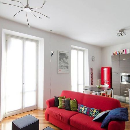 Ferienwohnung Quiet & Bright In A Sparkly District! Mailand Exterior foto